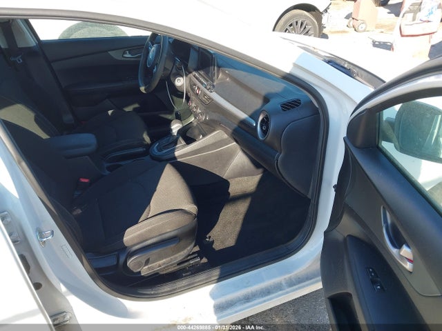 2020 KIA FORTE 3KPF24AD8LE176707 Photo 4