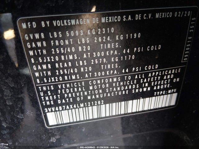 2020 VOLKSWAGEN TIGUAN 3VV4B7AX4LM121262 Photo 8