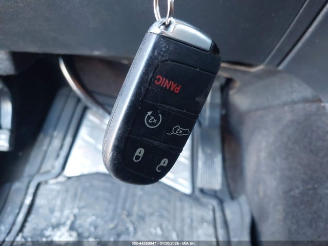 44269947 :رقم المزاد ، 1C4RJFBGXHC782531 vin ، 2017 Jeep Grand Cherokee Limited 4x4 مزاد بيع