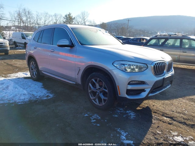 2021 BMW X3 5UXTY5C07M9H77454