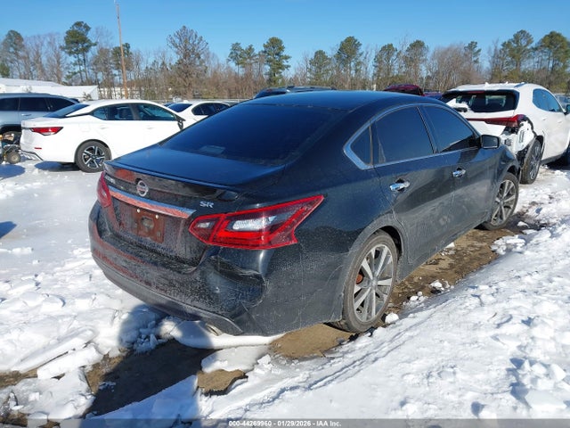 1N4AL3AP7HC163365 Nissan Altima 2.5 Sr