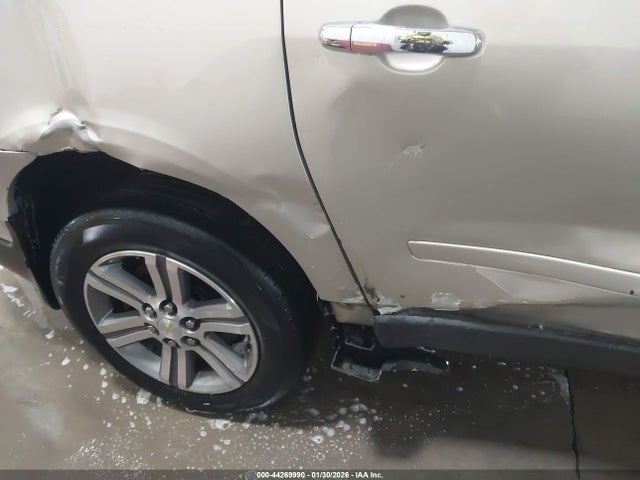 2015 CHEVROLET TRAVERSE 1GNKVGKD2FJ215652 Photo 5