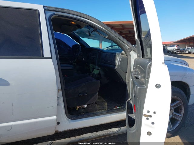 Auction sale of the 2004 Dodge Ram 1500 Slt/laramie, vin: 1D7HA18D64S723753, lot number: 44270001