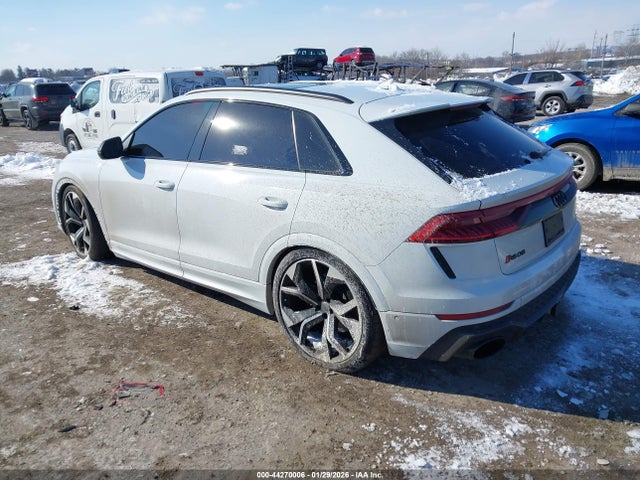 2020 AUDI RS Q8 WU1ARBF1XLD024148 Photo 2