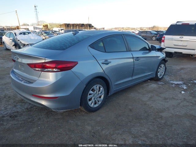 2017 HYUNDAI ELANTRA 5NPD74LF8HH107056 Photo 3