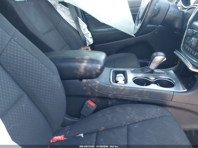 1C4RJFAG9LC379151 Jeep Grand Cherokee Laredo E 4x4