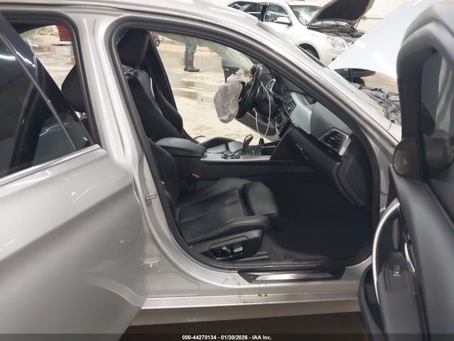 2017 BMW 340I WBA8B7G57HNU36993 Photo 4