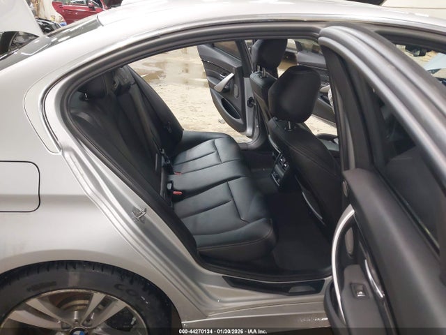 2017 BMW 340I WBA8B7G57HNU36993 Photo 7