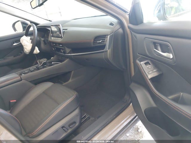 2025 NISSAN ROGUE 5N1BT3BB8SC786563 Photo 4