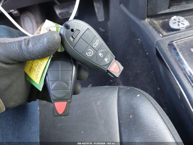 2010 CHRYSLER 300 2C3CA5CV8AH122749 Photo 10