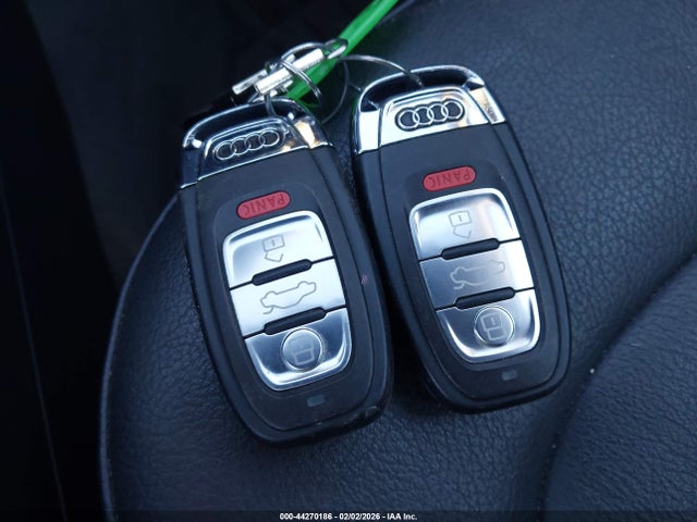 WAUFFAFL2EA070209 Audi A4 2.0t Premium