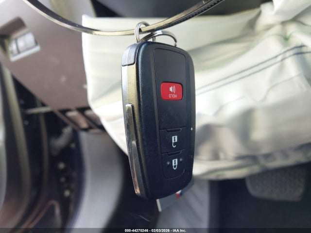 2021 TOYOTA RAV4 2T3P1RFV2MW193420 Photo 10