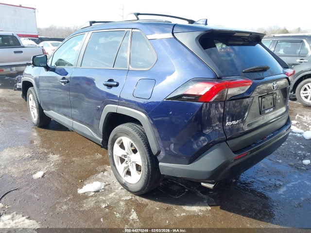 2021 TOYOTA RAV4 2T3P1RFV2MW193420 Photo 2