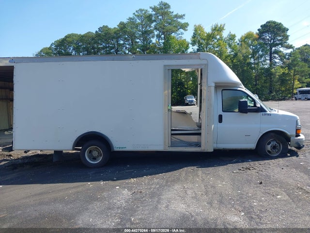 2022 Chevrolet Express Cutaway Work Van მანქანა იყიდება აუქციონზე, vin: 1HA3GTC75NN004702, აუქციონის ნომერი: 44270264