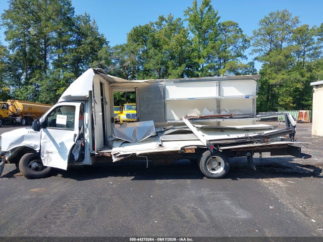 2022 Chevrolet Express Cutaway Work Van მანქანა იყიდება აუქციონზე, vin: 1HA3GTC75NN004702, აუქციონის ნომერი: 44270264