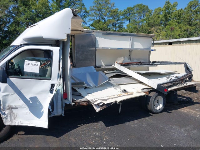 2022 Chevrolet Express Cutaway Work Van მანქანა იყიდება აუქციონზე, vin: 1HA3GTC75NN004702, აუქციონის ნომერი: 44270264