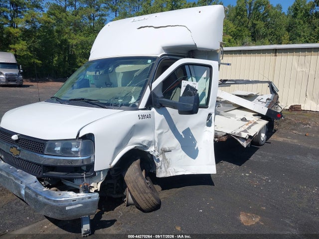2022 Chevrolet Express Cutaway Work Van მანქანა იყიდება აუქციონზე, vin: 1HA3GTC75NN004702, აუქციონის ნომერი: 44270264