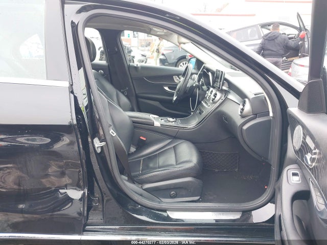 Aukcja sprzedaży 2017 Mercedes-benz C 300 4matic, vin: WDDWF4KB8HR237427, numer aukcji: 44270277