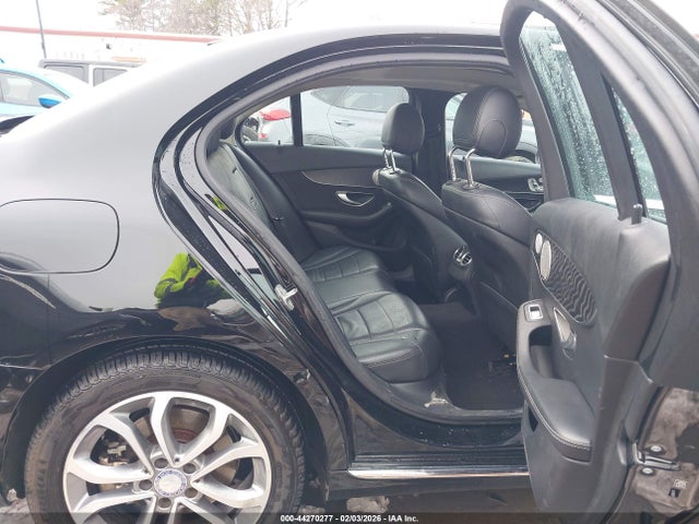 Aukcja sprzedaży 2017 Mercedes-benz C 300 4matic, vin: WDDWF4KB8HR237427, numer aukcji: 44270277