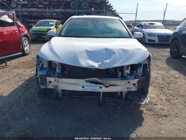 4T1B11HK0JU540441 Toyota CAMRY LE