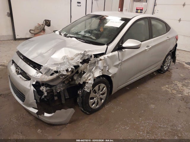 2017 Hyundai Accent Se მანქანა იყიდება აუქციონზე, vin: KMHCT4AE6HU219650, აუქციონის ნომერი: 44270315