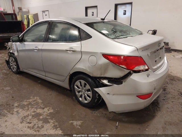 2017 Hyundai Accent Se მანქანა იყიდება აუქციონზე, vin: KMHCT4AE6HU219650, აუქციონის ნომერი: 44270315