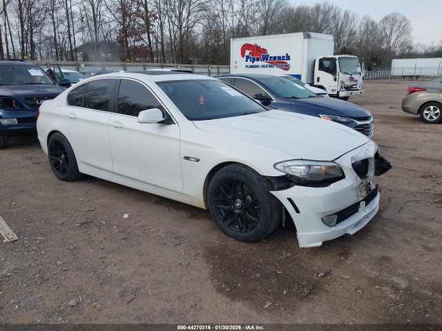 2011 BMW 528I WBAFR1C50BC673043