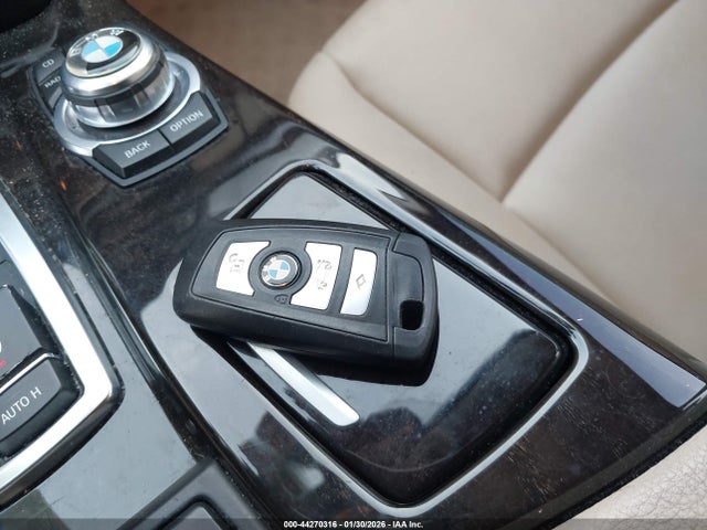 2011 BMW 528I WBAFR1C50BC673043 Photo 10