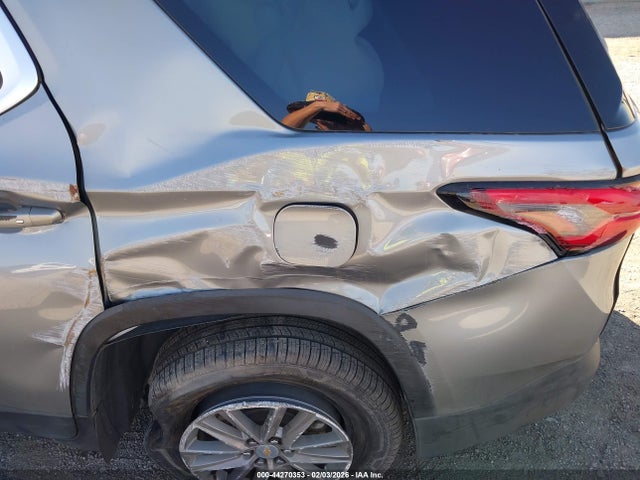 2023 Chevrolet Traverse Fwd Lt Cloth მანქანა იყიდება აუქციონზე, vin: 1GNERGKW3PJ311360, აუქციონის ნომერი: 44270353