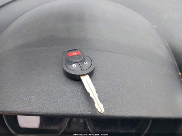 3N1CN7AP8HL863245 Nissan Versa 1.6 Sv