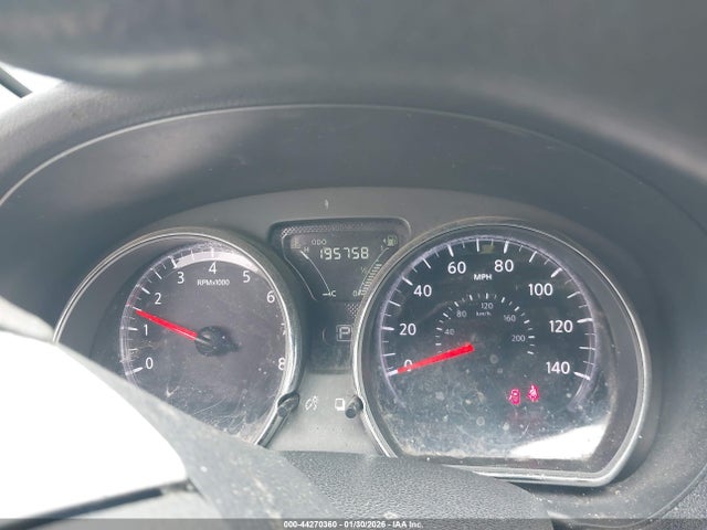 3N1CN7AP8HL863245 Nissan Versa 1.6 Sv