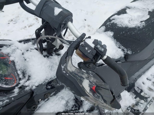 Ski-Doo Renegade X E-tec 800r 2015 2BPSUWFAXFV000206 Image 14