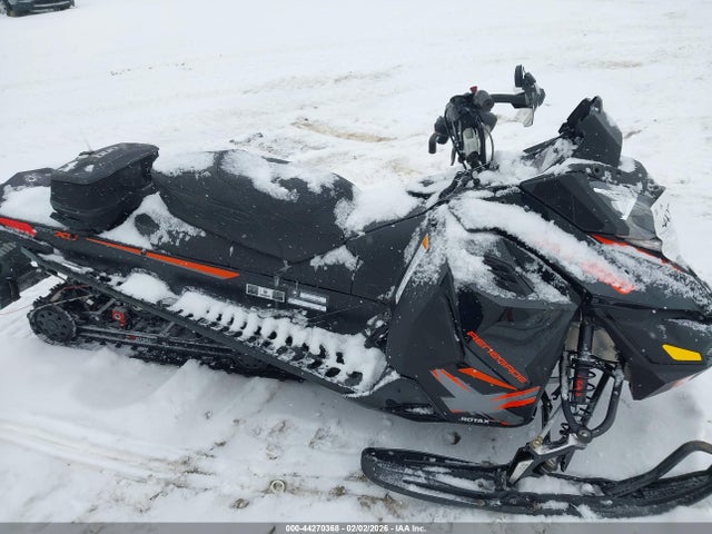 Ski-Doo Renegade X E-tec 800r 2015 2BPSUWFAXFV000206 Image 5