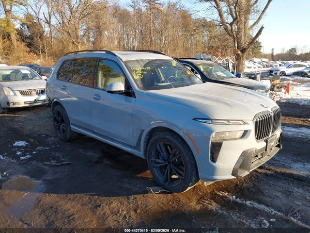 2024 BMW X7 5UX23EM06R9U30565