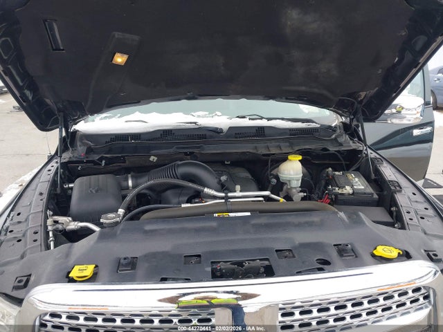 44270441 :رقم المزاد ، 1C6RR7NTXHS774143 vin ، 2017 Ram 1500 Laramie  4x4 5'7 Box مزاد بيع