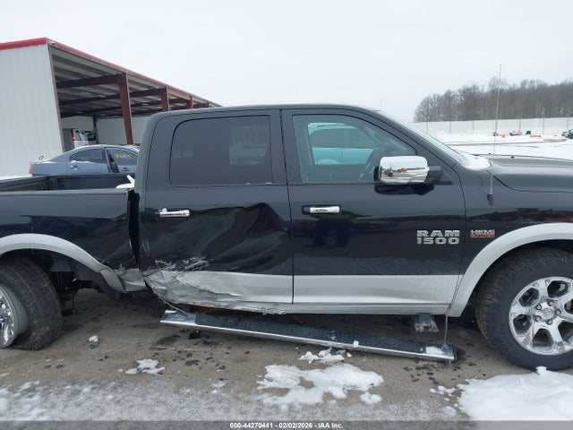44270441 :رقم المزاد ، 1C6RR7NTXHS774143 vin ، 2017 Ram 1500 Laramie  4x4 5'7 Box مزاد بيع