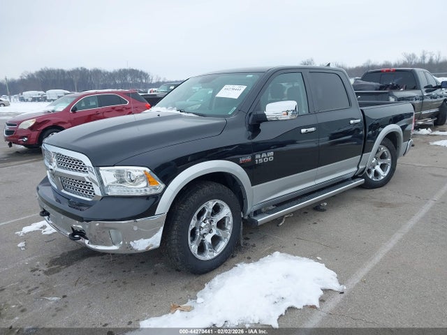 44270441 :رقم المزاد ، 1C6RR7NTXHS774143 vin ، 2017 Ram 1500 Laramie  4x4 5'7 Box مزاد بيع