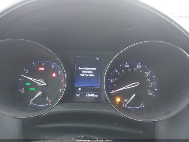 Toyota C-HR XLE 2019 NMTKHMBX2KR070262 Image 7