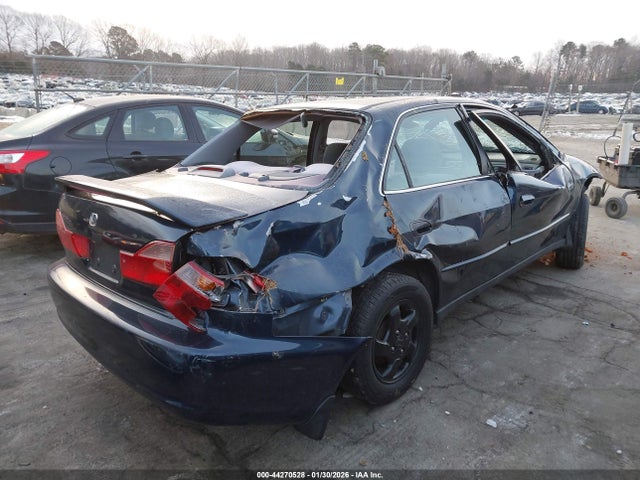 2000 HONDA ACCORD 1HGCG5647YA013254 Photo 3