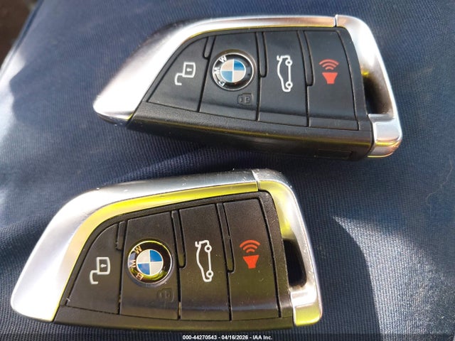 2020 Bmw 330i Xdrive მანქანა იყიდება აუქციონზე, vin: 3MW5R7J07L8B28973, აუქციონის ნომერი: 44270543