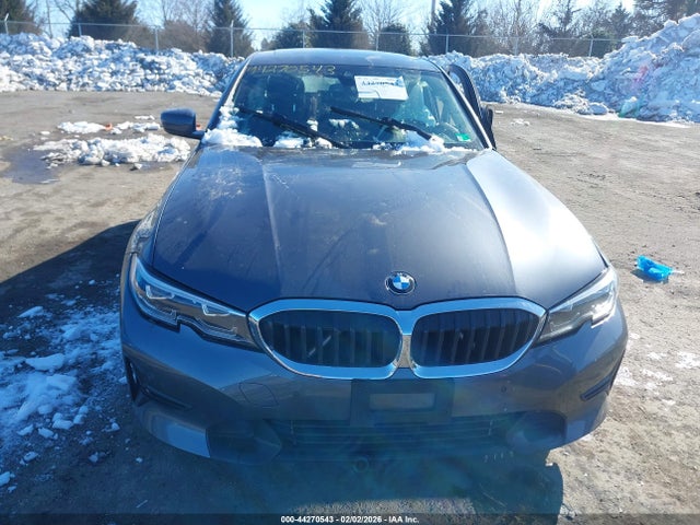 2020 Bmw 330i Xdrive მანქანა იყიდება აუქციონზე, vin: 3MW5R7J07L8B28973, აუქციონის ნომერი: 44270543