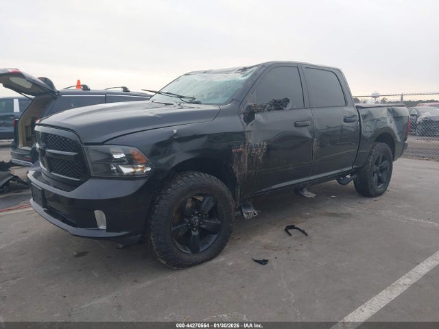 Продаж на аукціоні авто 2017 Ram 1500 Express  4x4 5'7 Box, vin: 3C6RR7KT9HG605078, номер лоту: 44270564
