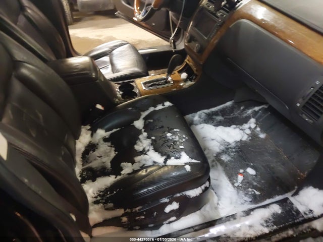 2008 CADILLAC DTS 1G6KD57948U172263 Photo 4