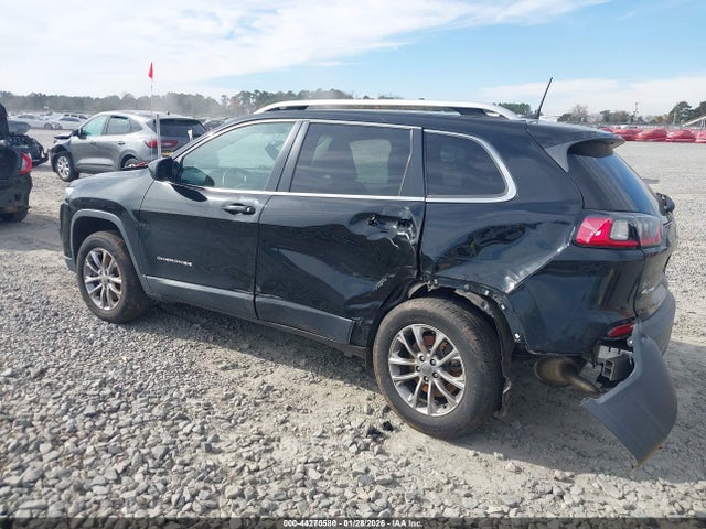 44270580 :رقم المزاد ، 1C4PJMLB5KD161486 vin ، 2019 Jeep Cherokee Latitude Plus 4x4 مزاد بيع