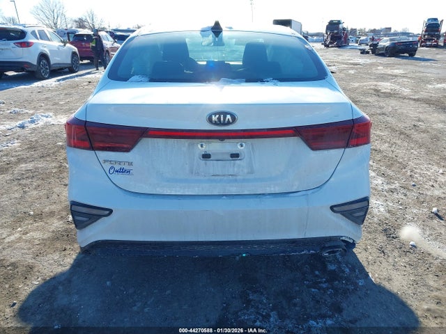 3KPF24AD3LE156817 KIA Forte Lxs