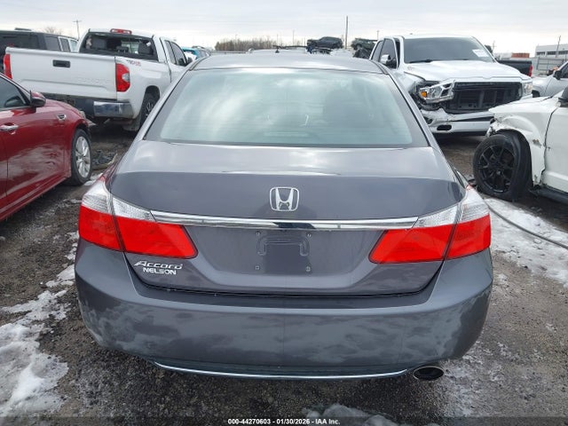 44270603 :رقم المزاد ، 1HGCR2F31FA196373 vin ، 2015 Honda Accord Lx مزاد بيع