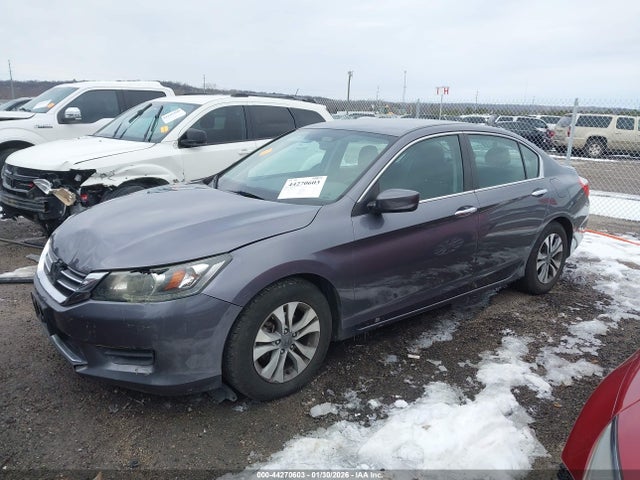 44270603 :رقم المزاد ، 1HGCR2F31FA196373 vin ، 2015 Honda Accord Lx مزاد بيع