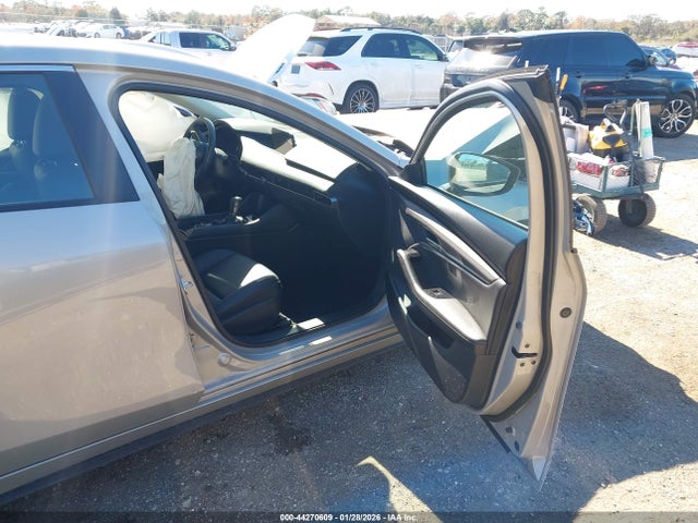 44270609 :رقم المزاد ، 3MZBPABMXSM452786 vin ، 2025 Mazda Mazda3 2.5 S Select Sport مزاد بيع