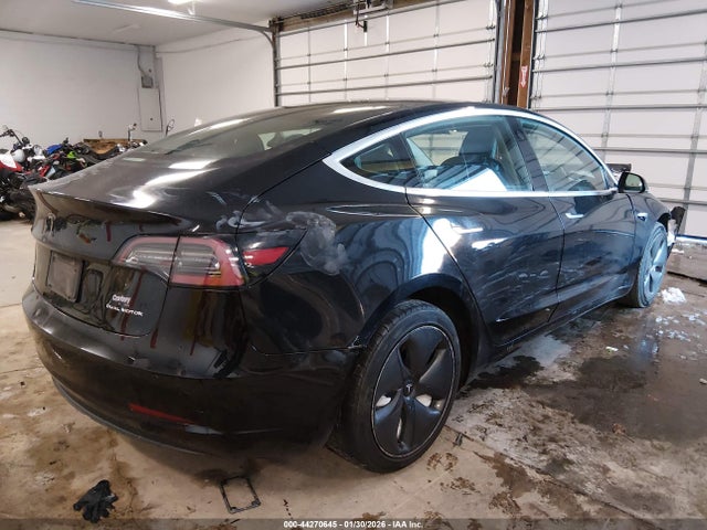 5YJ3E1EB9KF441841 Tesla Model 3 Long Range/performance