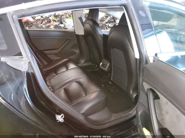5YJ3E1EB9KF441841 Tesla Model 3 Long Range/performance
